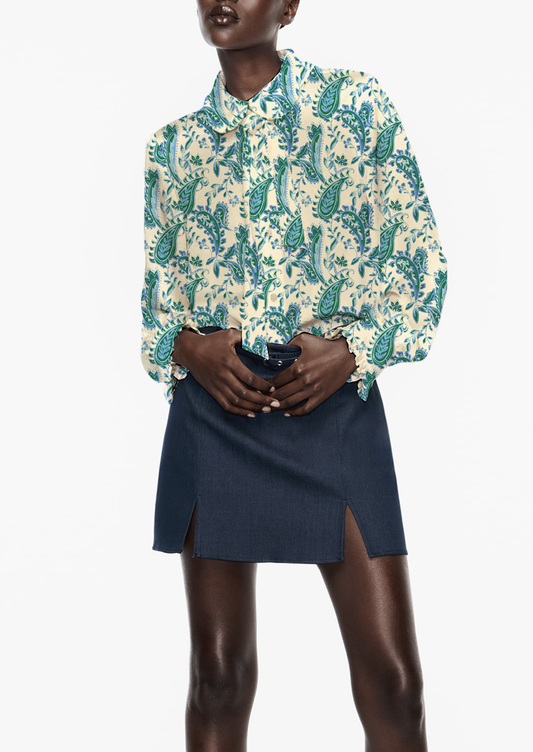 0872B- Blue, Green and Off-white Paisley