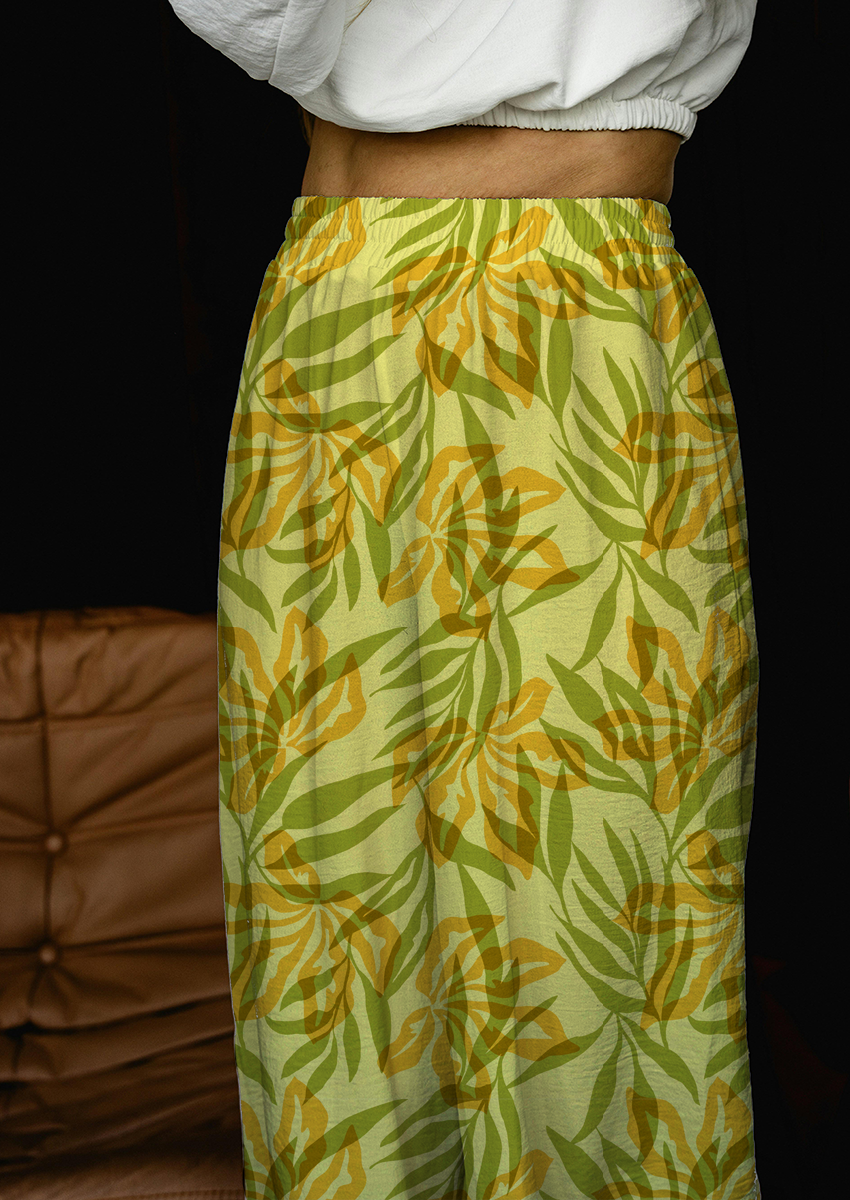0877C- Yellow and Green Scattered Palm Leaves