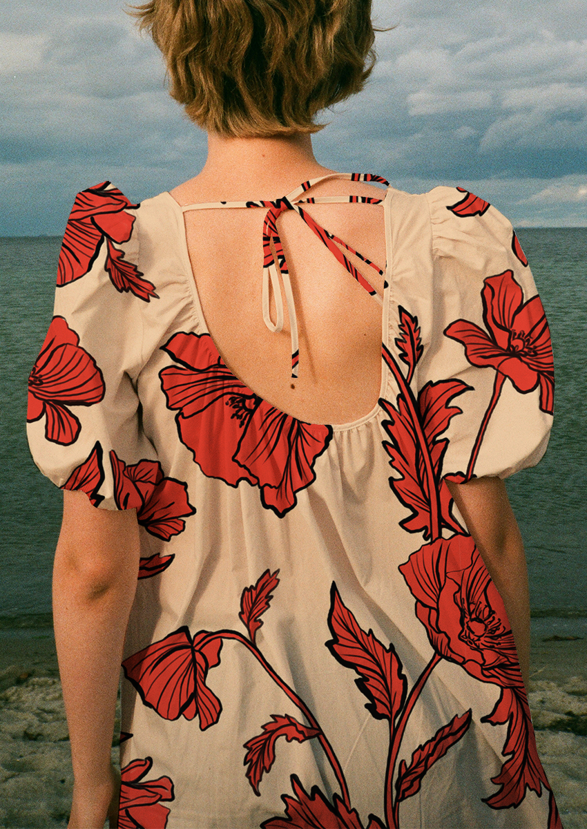 0878D- Large scale Lipstick Red and tan Poppies