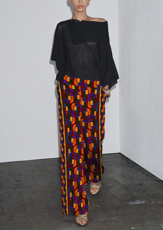 0903A- Dark Red, Navy and Yellow Geo Border